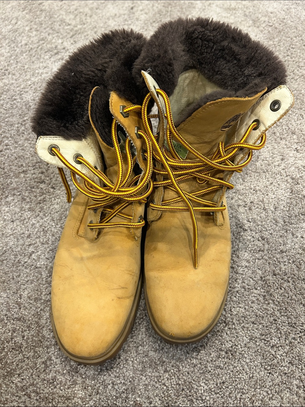 Authentic Timberland Teddy Fleece Collar Ankle Boots Wheat Size 9M